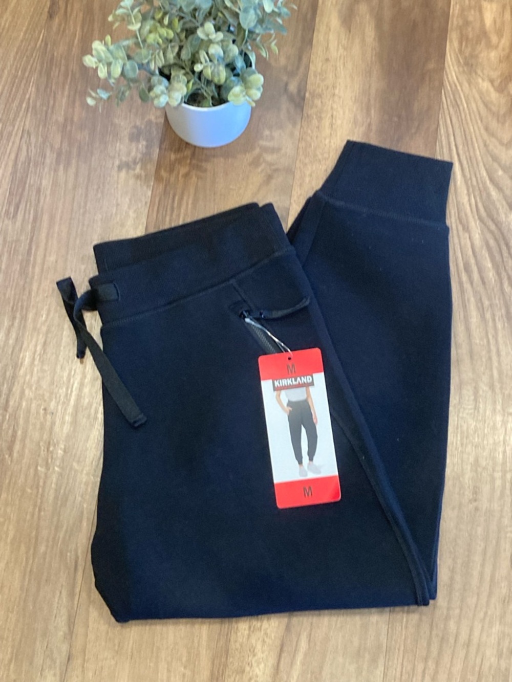 Kirkland Signature Black Women’s Jogger Sweatpants